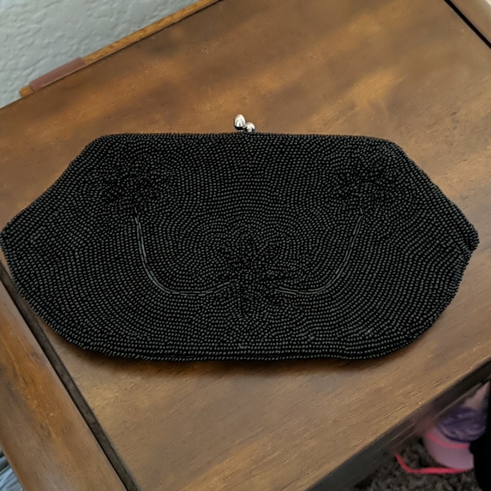 VINTAGE Beaded clutch purse